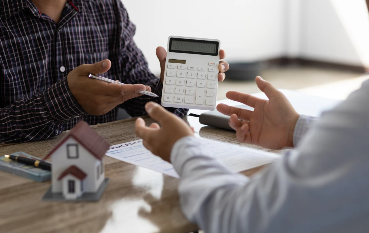 Réussir l'achat d'un terrain à bâtir : guide pour un investissement sûr et rentable